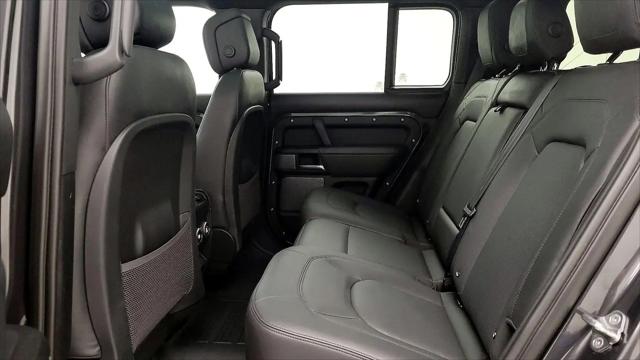 2023 Land Rover Defender 110 V8