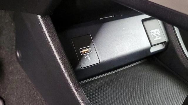 2021 Honda HR-V 2WD LX