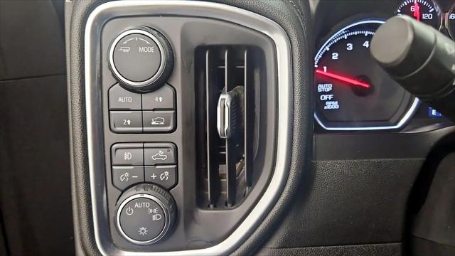 2020 Chevrolet Silverado 1500 4WD Crew Cab Short Bed RST