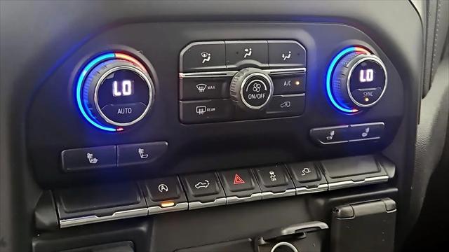 2020 Chevrolet Silverado 1500 4WD Crew Cab Short Bed RST