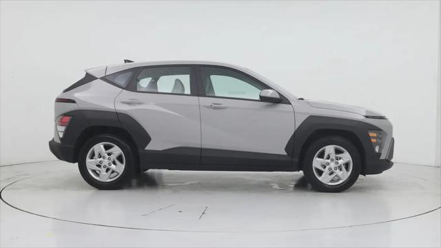 2024 Hyundai Kona SE