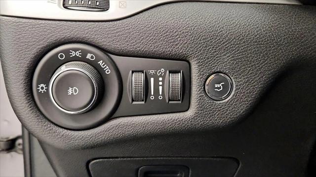 2018 Jeep Cherokee Latitude Plus FWD