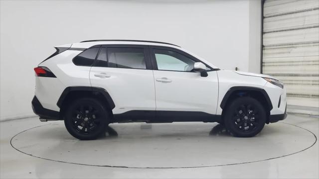 2024 Toyota RAV4 Hybrid SE