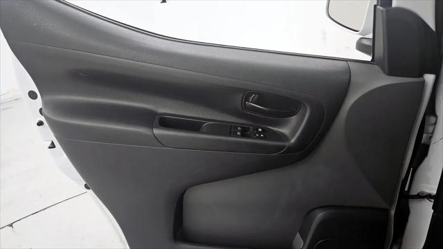 2020 Nissan NV200 Compact Cargo SV Xtronic CVT