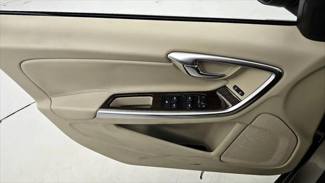 2015 Volvo S60 T5 Premier Plus