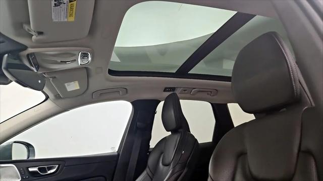 2019 Volvo XC60 T8 Inscription
