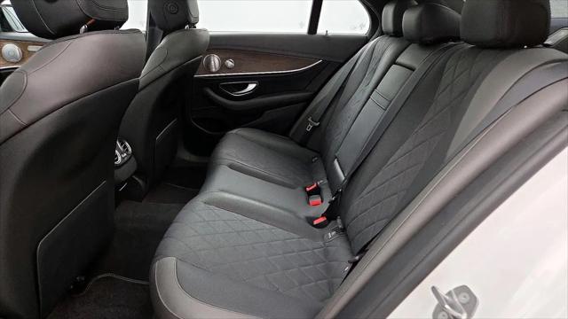 2018 Mercedes-Benz E-CLASS E 300 E 300