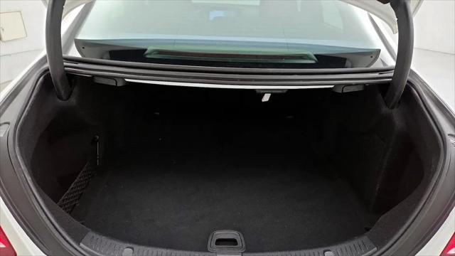 2018 Mercedes-Benz E-CLASS E 300 E 300