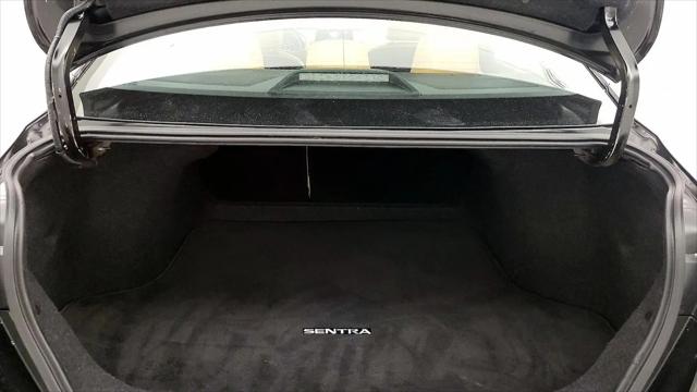 2022 Nissan Sentra SV Xtronic CVT