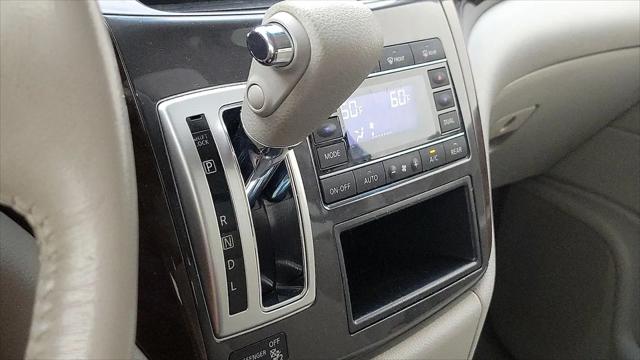 2017 Nissan Quest SV