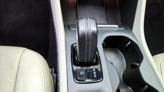 2019 Volvo XC40 T5 Momentum