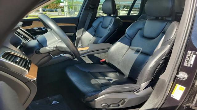 2022 Volvo XC90 Recharge T8 Inscription Expression 7 Passenger