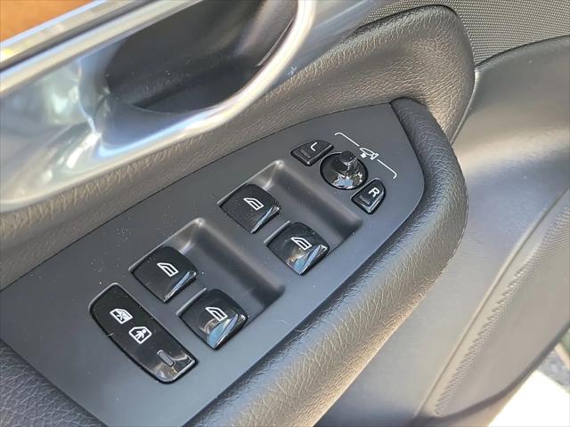 2022 Volvo XC90 Recharge T8 Inscription Expression 7 Passenger