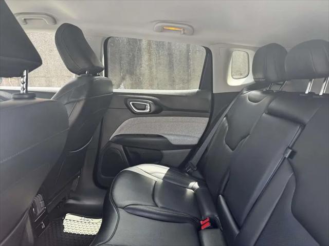 2022 Jeep Compass Latitude Lux 4x4