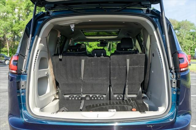 2023 Chrysler Pacifica Limited AWD