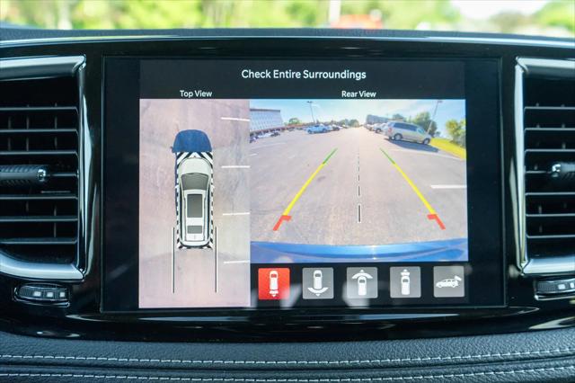 2023 Chrysler Pacifica Limited AWD