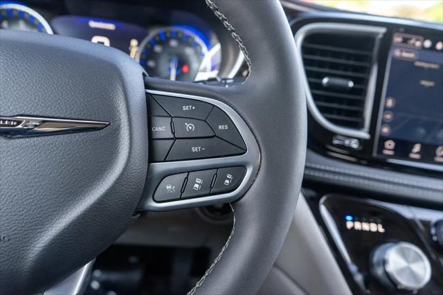 2023 Chrysler Pacifica Limited AWD