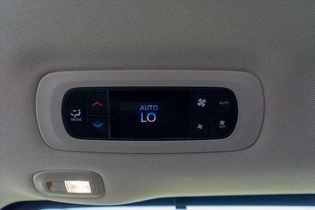 2023 Chrysler Pacifica Limited AWD