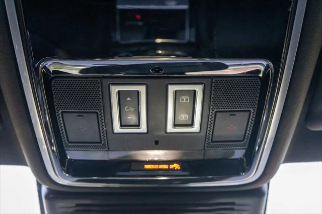 2023 Land Rover Range Rover Velar P340 R-Dynamic S MHEV