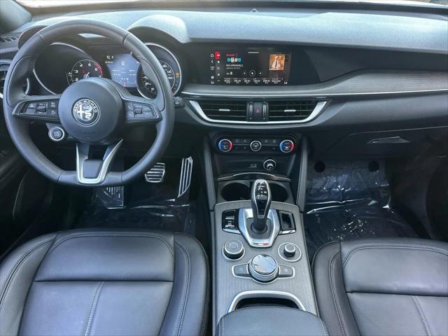 2022 Alfa Romeo Stelvio Ti AWD