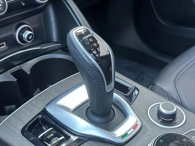 2022 Alfa Romeo Stelvio Ti AWD