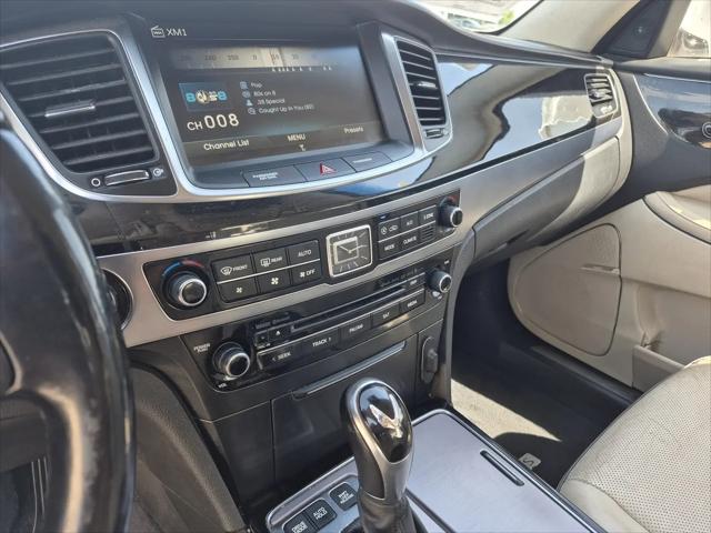 2015 Hyundai Equus Signature