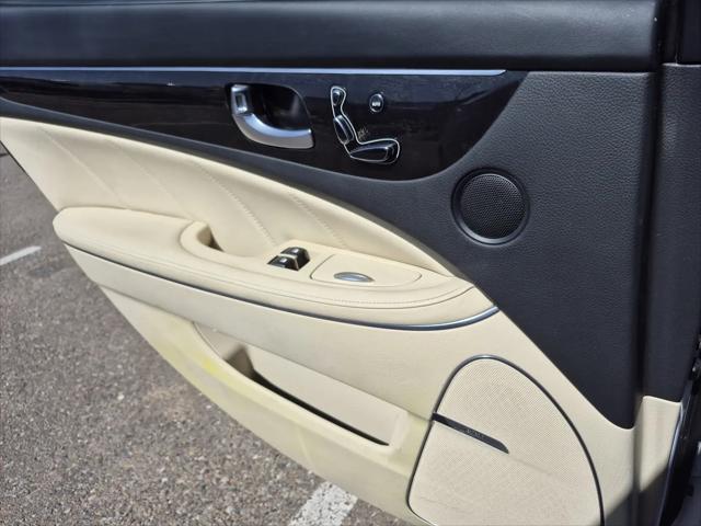 2015 Hyundai Equus Signature