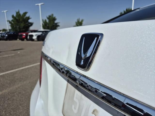 2015 Hyundai Equus Signature