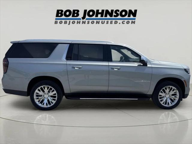 2025 Chevrolet Suburban 4WD LS