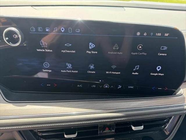 2025 Chevrolet Suburban 4WD LS