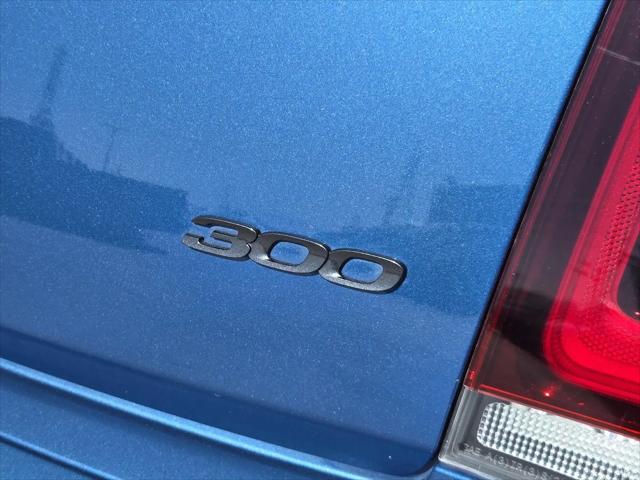 2021 Chrysler 300 Touring