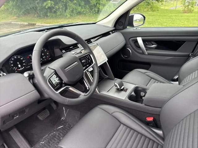2025 Land Rover Discovery Sport S