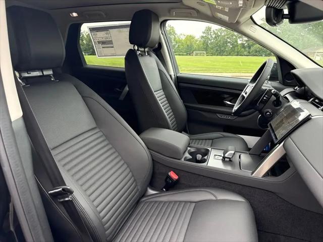 2025 Land Rover Discovery Sport S