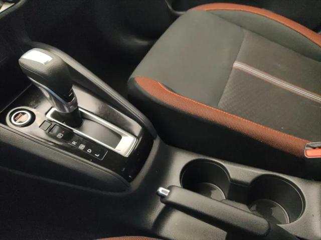 2024 Nissan Versa 1.6 SR