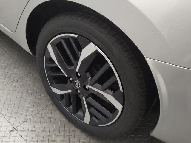 2024 Nissan Versa 1.6 SR