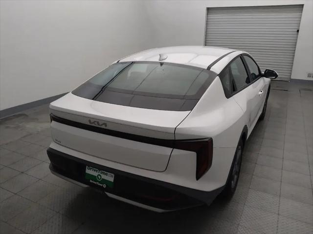 2025 Kia K4 LXS