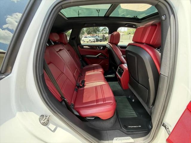 2019 Porsche Cayenne Cayenne
