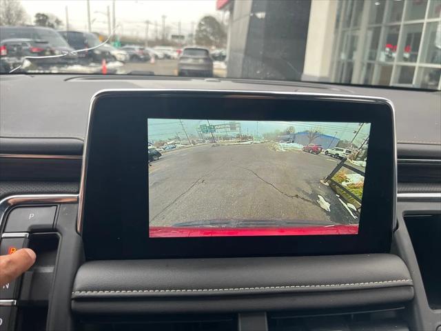 2023 GMC Yukon 4WD SLT