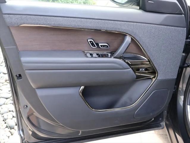 2023 Land Rover Range Rover Sport SE