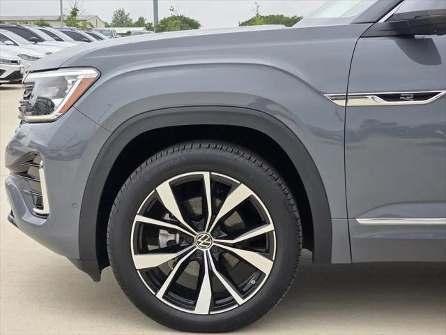 2025 Volkswagen Atlas 2.0T SEL Premium R-Line