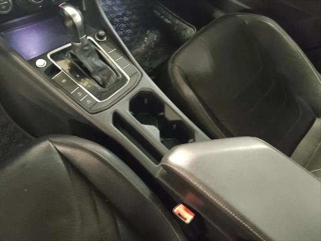 2019 Volkswagen Jetta 1.4T SEL Premium