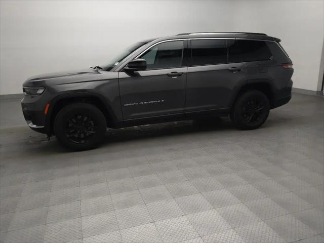 2022 Jeep Grand Cherokee L Laredo 4x2
