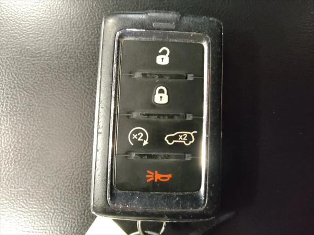 2022 Jeep Grand Cherokee L Laredo 4x2