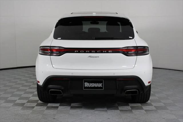 2026 Porsche Macan Macan