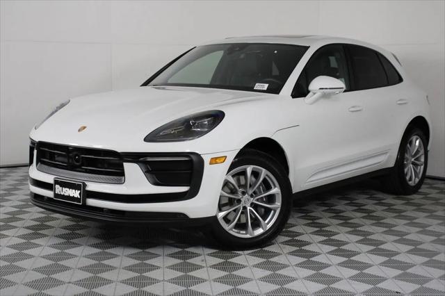 2026 Porsche Macan Macan