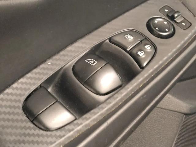2021 Nissan Rogue SV FWD