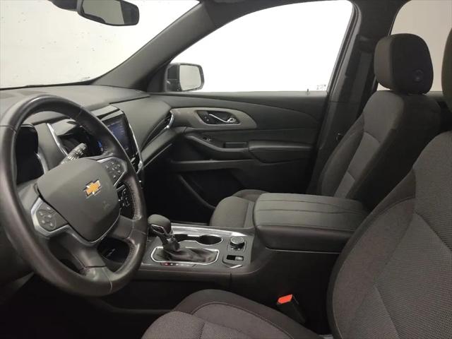 2022 Chevrolet Traverse AWD LT Cloth