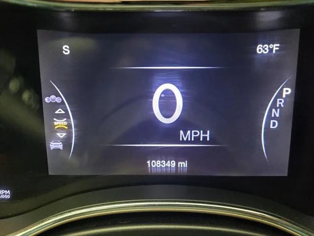 2017 Jeep Grand Cherokee Laredo 4x4
