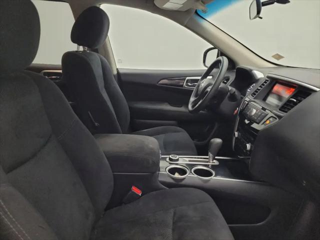 2016 Nissan Pathfinder S