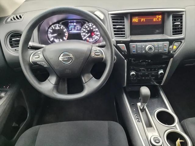 2016 Nissan Pathfinder S